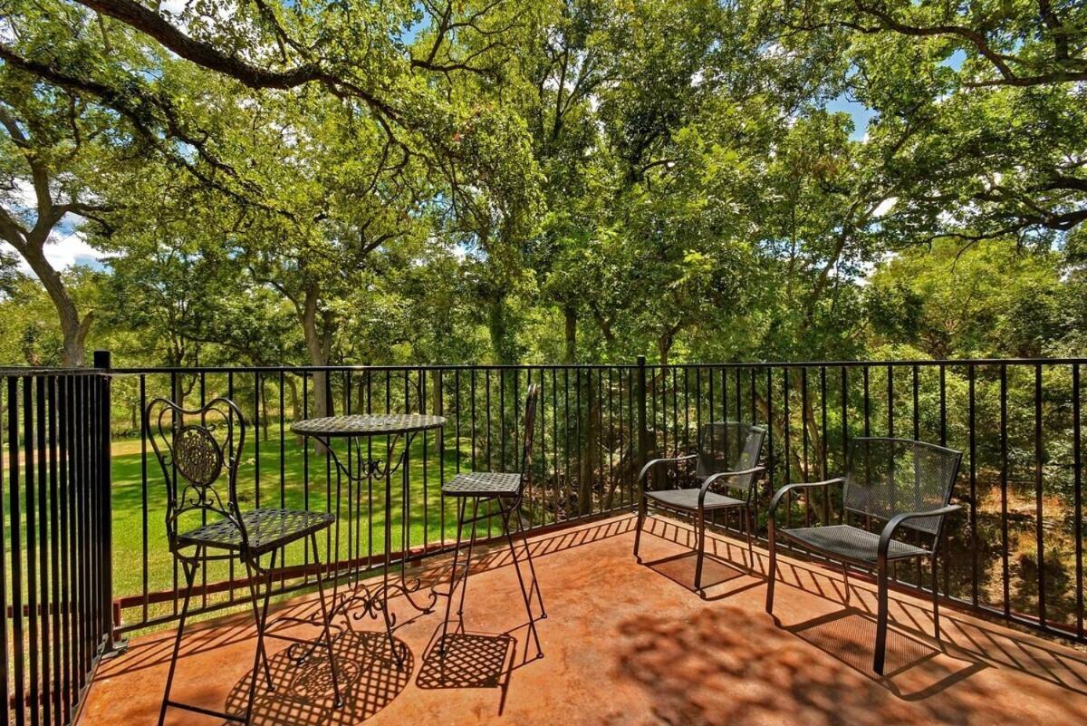 Messina Inn Wimberley Exterior photo